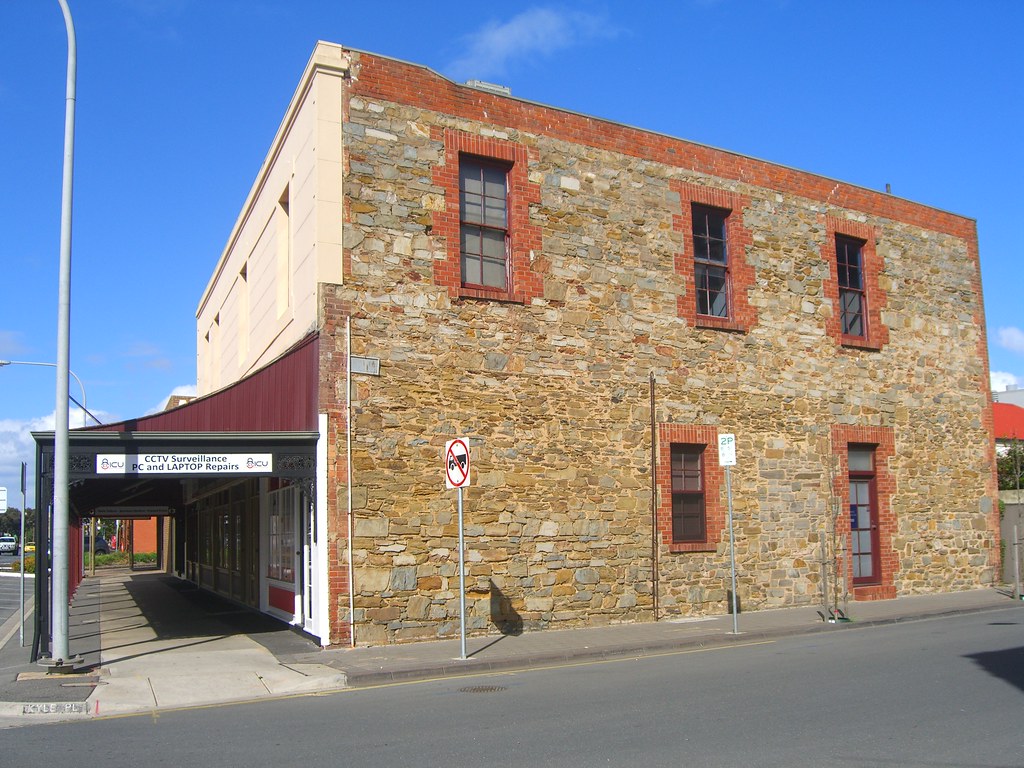 Former Jones Brothers Store, 226230 St. Vincent Street (K… Flickr