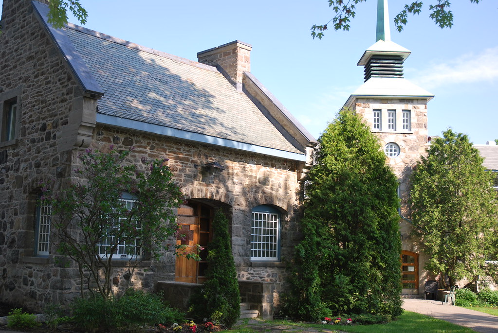 Maison Ogilvie, 9451, boulevard Gouin Ouest (Pierrefonds) Flickr