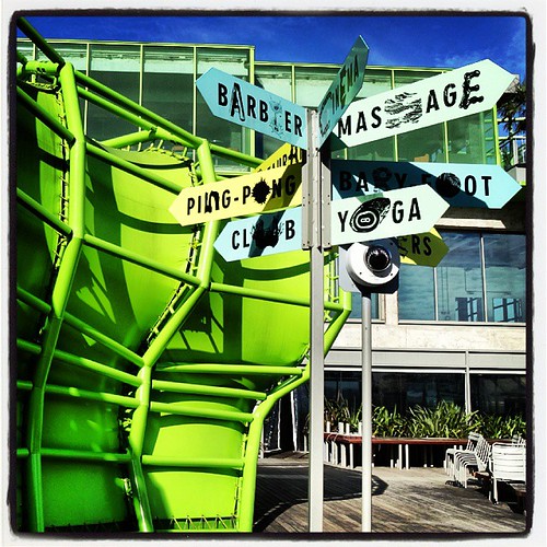 La Baleine Blanche de Bercy BBB ilovelevert awat007 Flickr