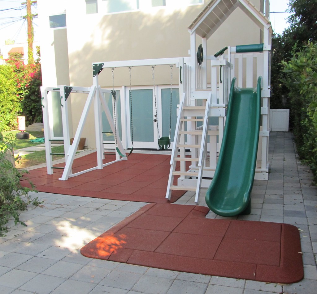 IMG_2045 Poly Vinyl Swing Sets Swing Set Solutions Flickr