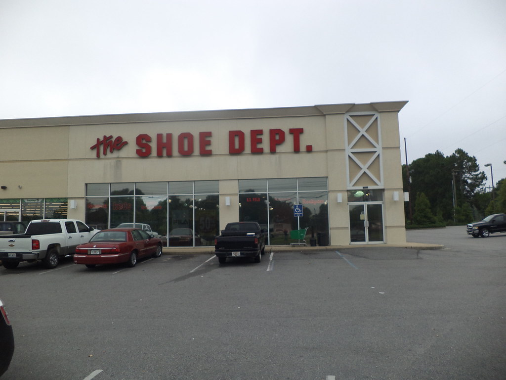 Shoe Dept, US 19, Thomasville MJRGoblin Flickr