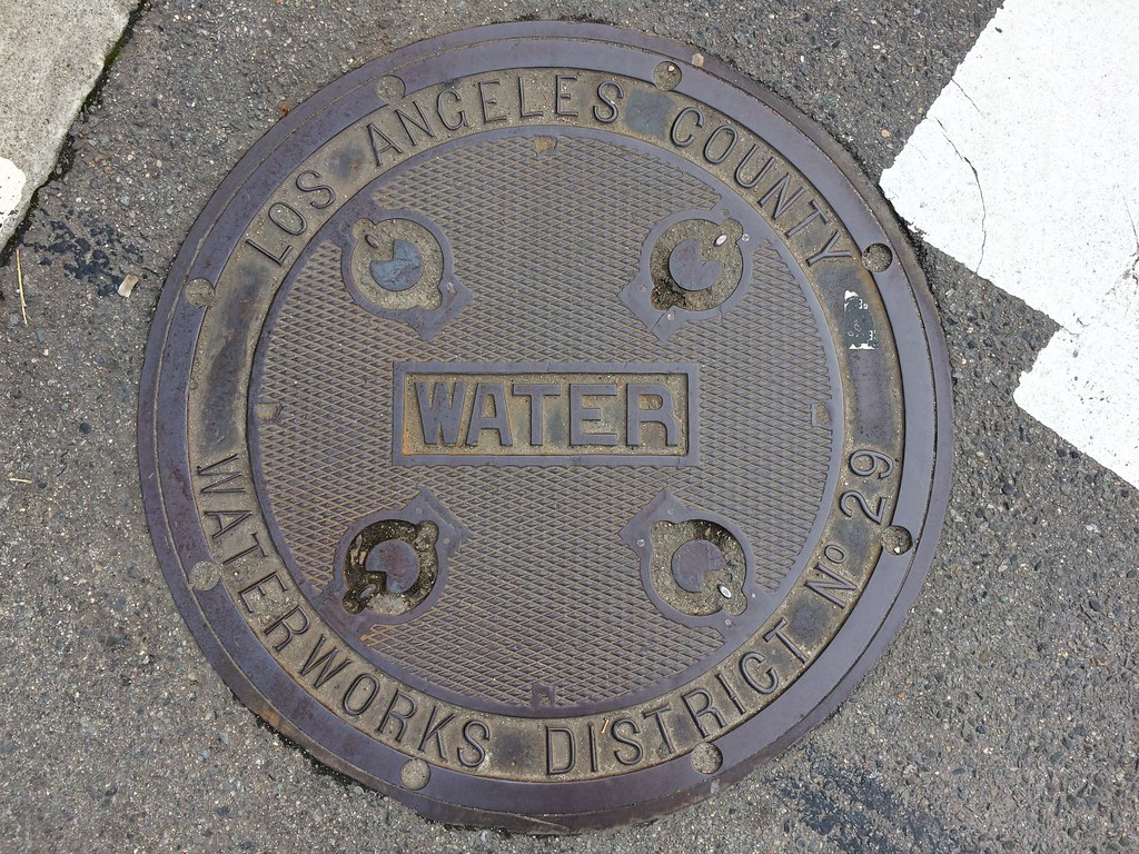 WATER / LOS ANGELES COUNTY WATERWORKS DISTRICT № 29 Flickr