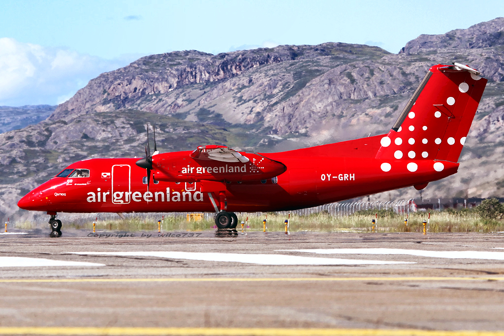 Air Greenland de Havilland Dash8 departing SFJ Line up th… Flickr
