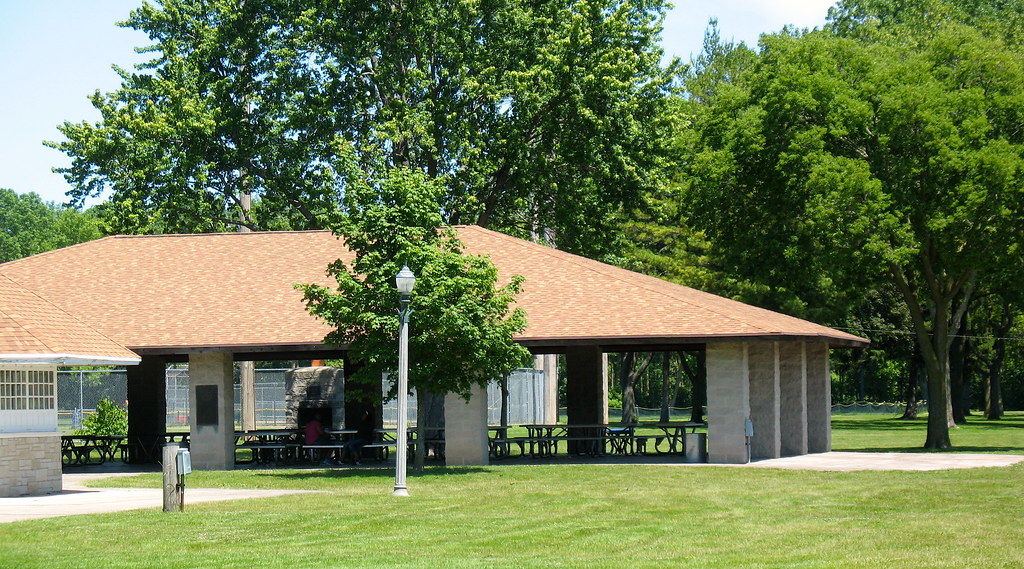Picnic Shelter in Village Park Thiensville Wisconsin Flickr