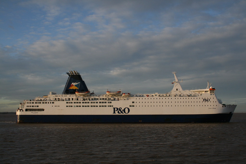 Pride of Bruges P&O North Sea Ferries Arriving at Hull fro… Flickr