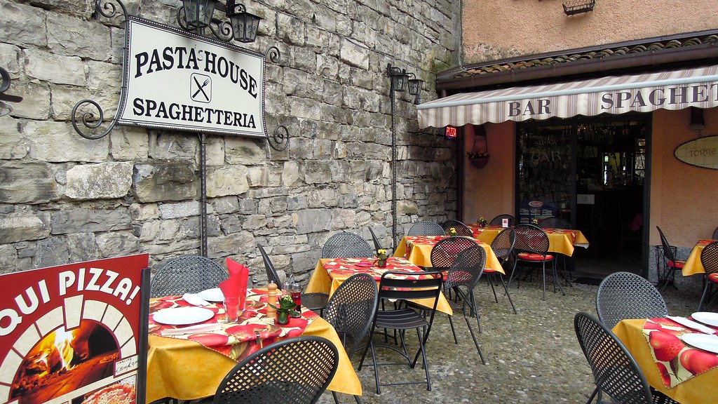 Pasta House Spaghetteria, Piazza della Chiesa, Bellagio, L… Flickr
