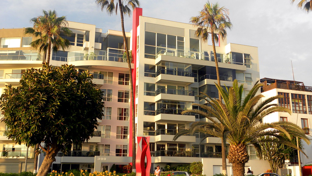 Lima City Apartments Barranco Lima Peru city. Thomas S. Flickr