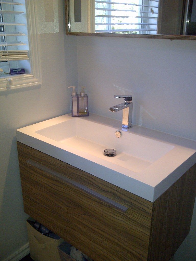 IMG2013082300036 main bathroom House for Rent Gatineau Flickr