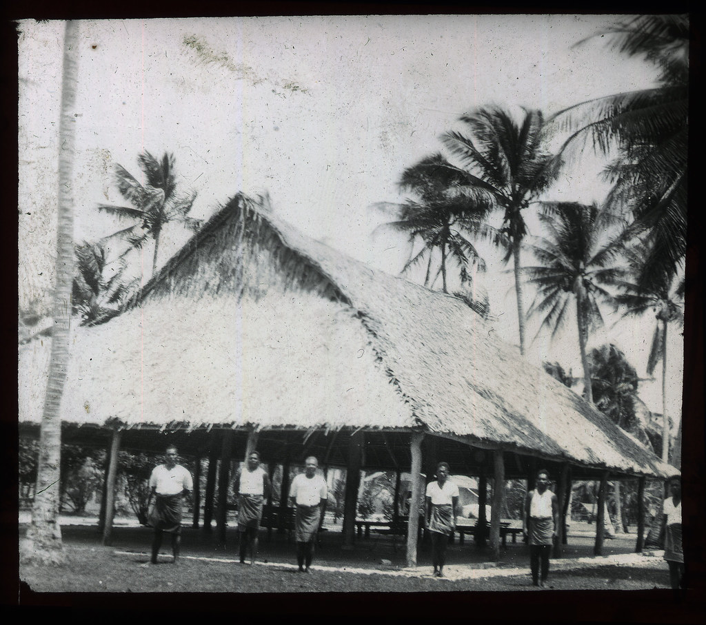 Court house, Nauru Source livinghistories.newcastle.edu.a… Flickr