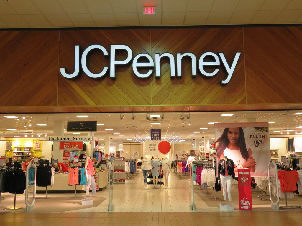 JCPenney Pine Ridge Mall Opened in 1981. ky24941 Flickr