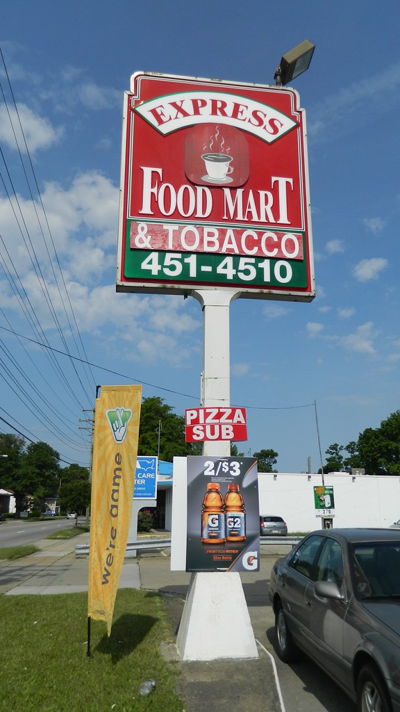 Express Tobacco & Food Mart sign Express Tobacco & Food Ma… Flickr