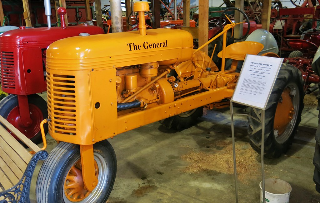 1942 Cletrac General GG a photo on Flickriver