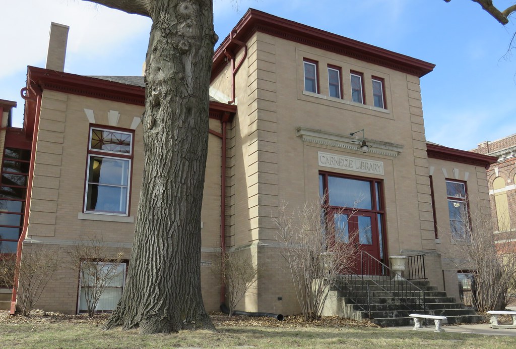 Carnegie Library (Atlantic, Iowa) Atlantic is located in t… Flickr