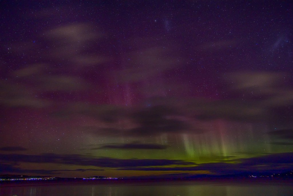 Aurora Australis Aurora Australis as seen from Taroona Bea… Flickr