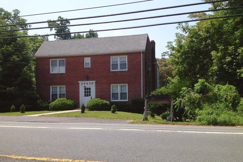Apartment Building Disguised as a House, Ridge Road, Damas… Flickr