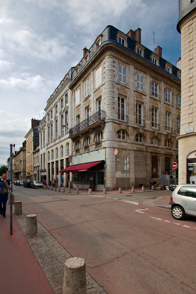 Rue de Crosne Rue de Crosne à Rouen Frédéric BISSON Flickr
