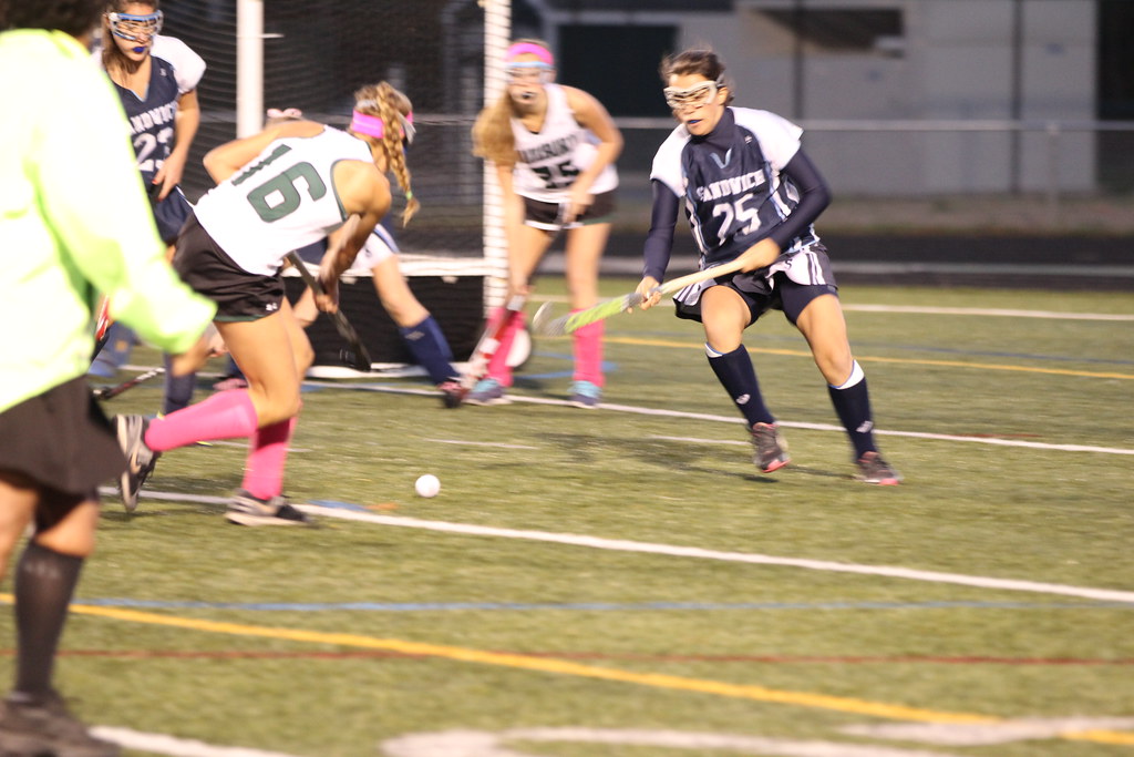 IMG_6252 2013 Duxbury Field Hockey Todd Maddock Flickr
