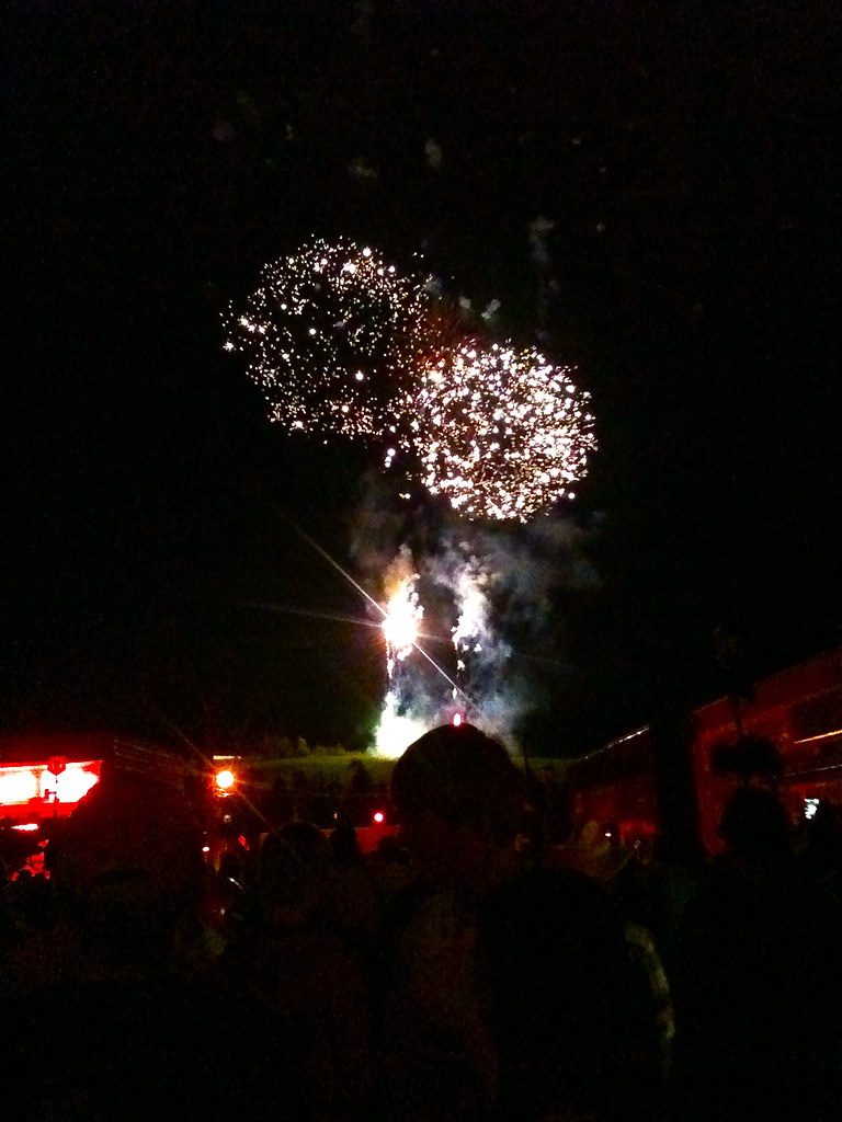 Iron Range Fourth of July Fireworks over downtown Eveleth,… Flickr