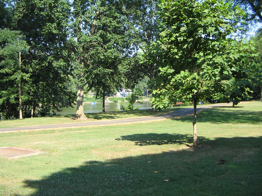 Muskingum Park Marietta, Ohio Muskingum Park is located … Flickr