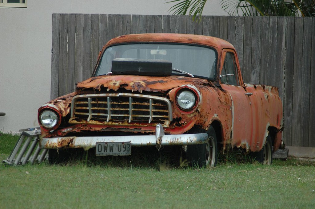 Rusty Holden Ute Reminds me of the Bucko and Champs versio… Flickr