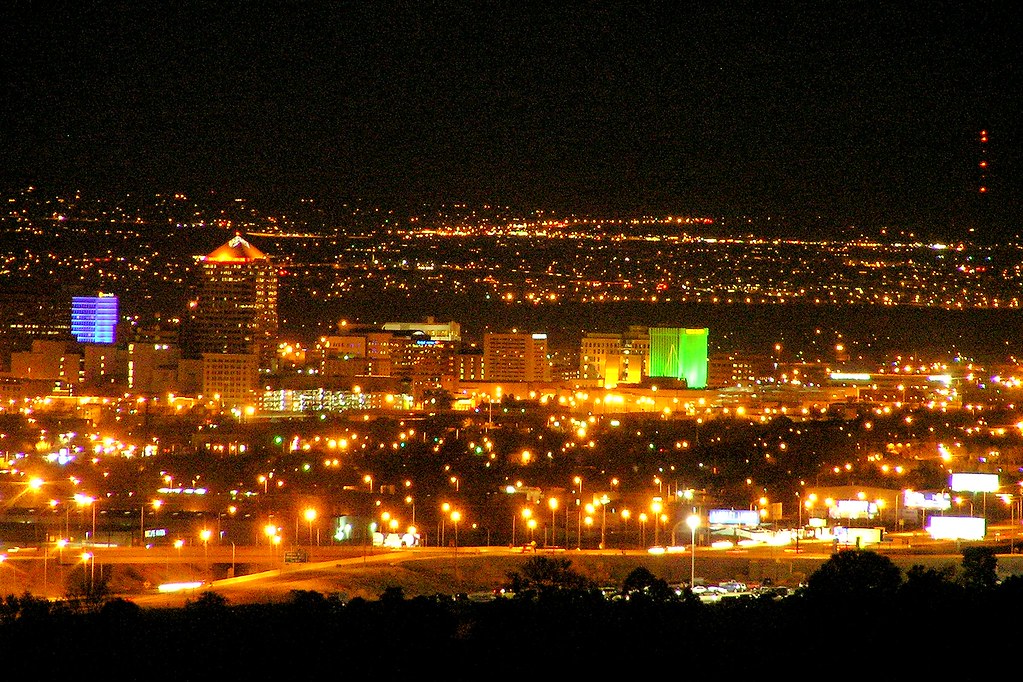 Albuquerque at night (1) Dave Flickr