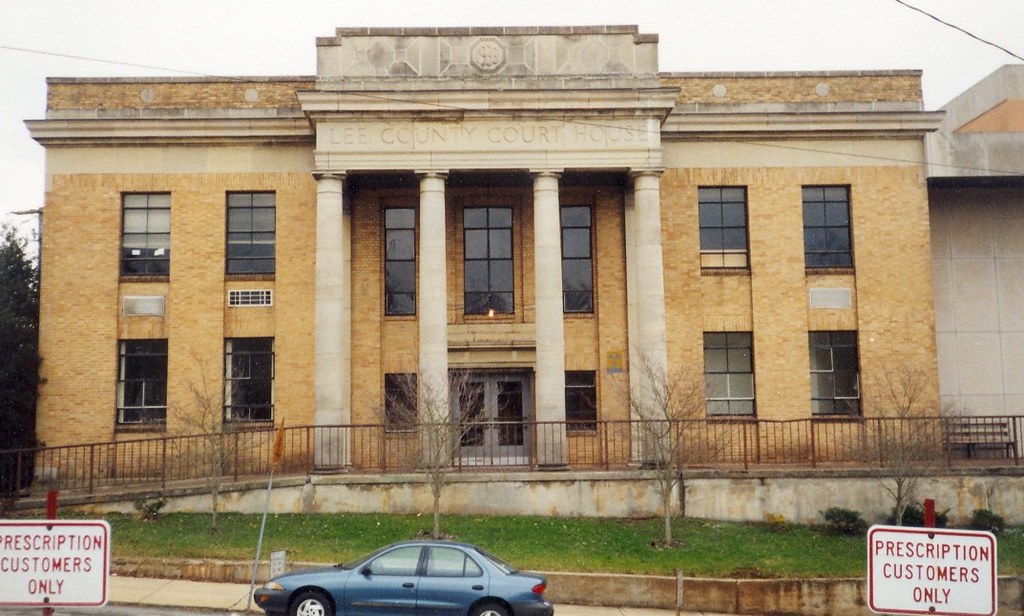 Lee County Court House Located in Jonesville, Virginia. Le… Flickr