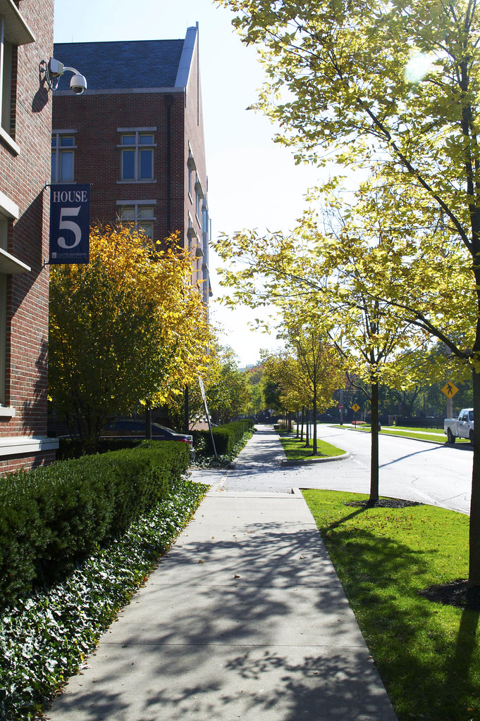 Entrance to House 5 House 5, CWRU Campus Nikhyl Jhangiani Flickr