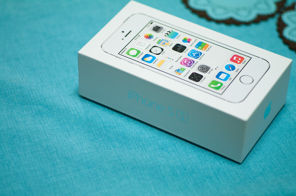iPhone 5s Box Piro* Flickr