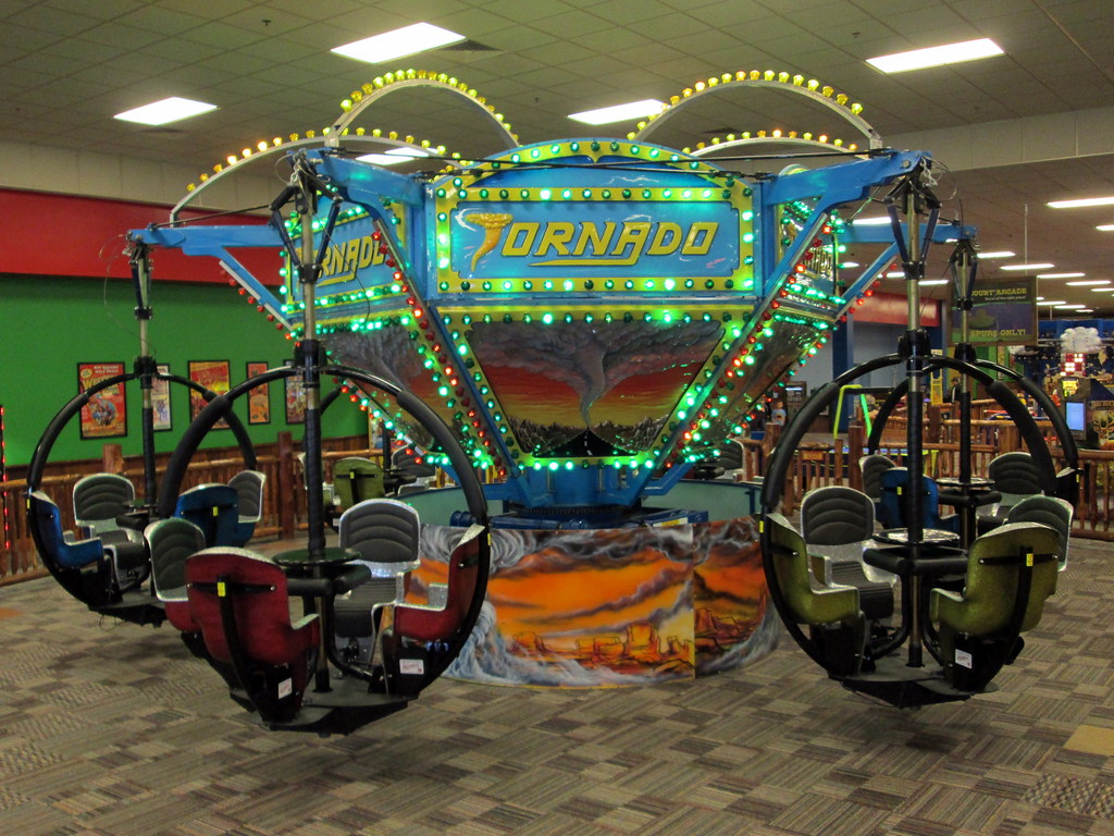 Tornado Ride Knuckleheads Indoor Amusement Park. Mark Flickr