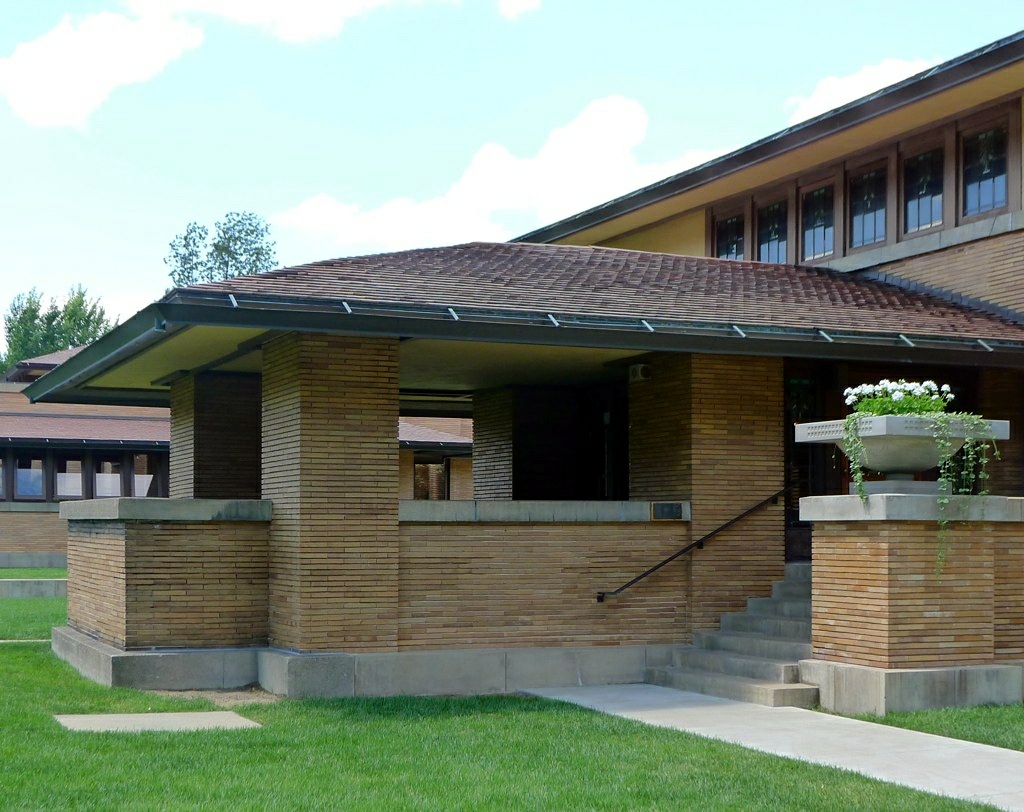Barton House Veranda Darwin Martin Complex, Buffalo, NY. Lori L