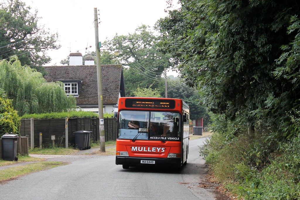 Mulleys MUI 6449 1100hrs Bury St Edmunds to Holywell Row 2… Flickr
