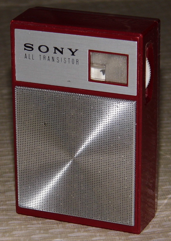 Vintage Sony Transistor Radio, Model 2R28, AM Band, 6 Tra… Flickr