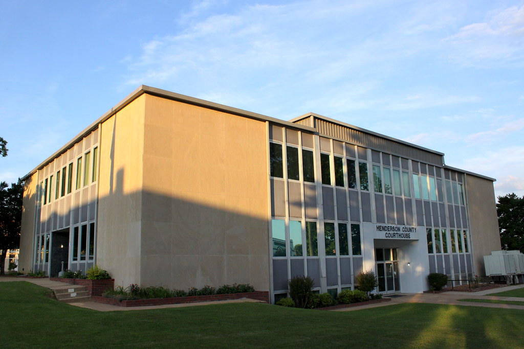 Henderson County Courthouse (corner view) Lexington, TN a photo on