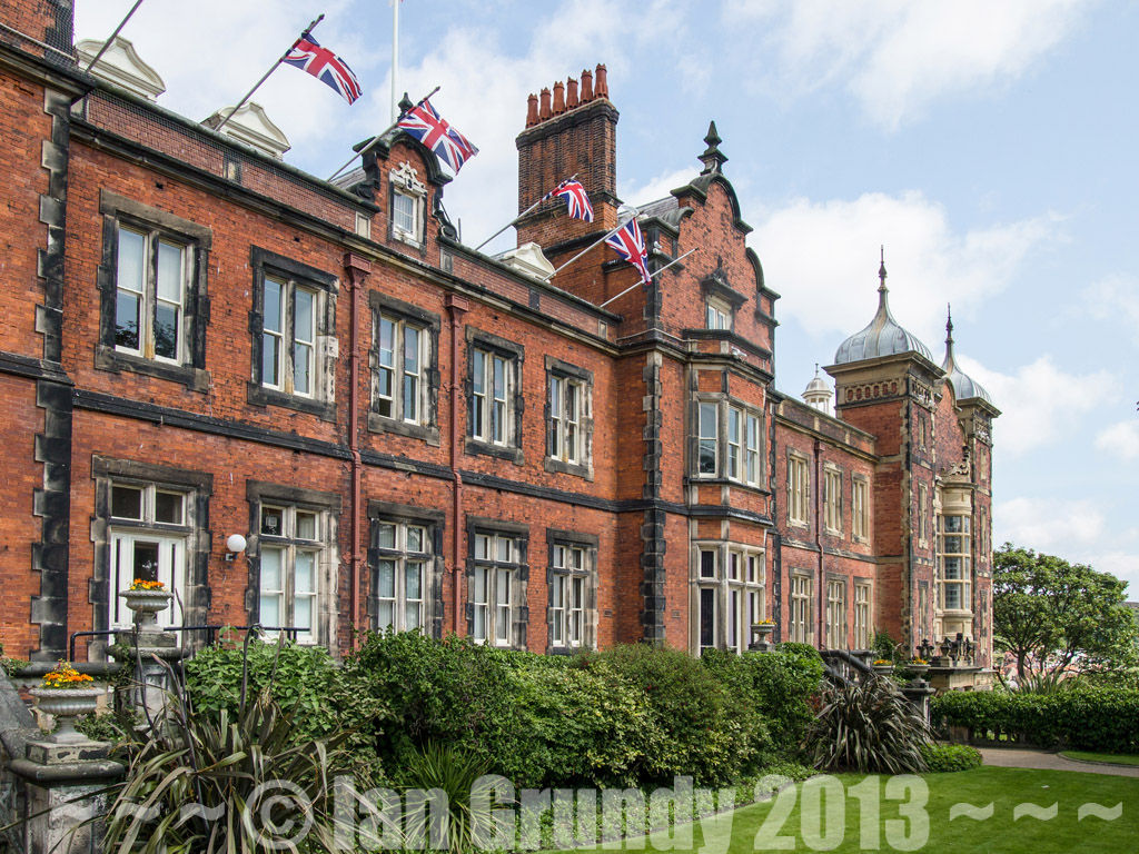 Town Hall 0009 Town Hall Scarborough. Built as a grand hou… Flickr