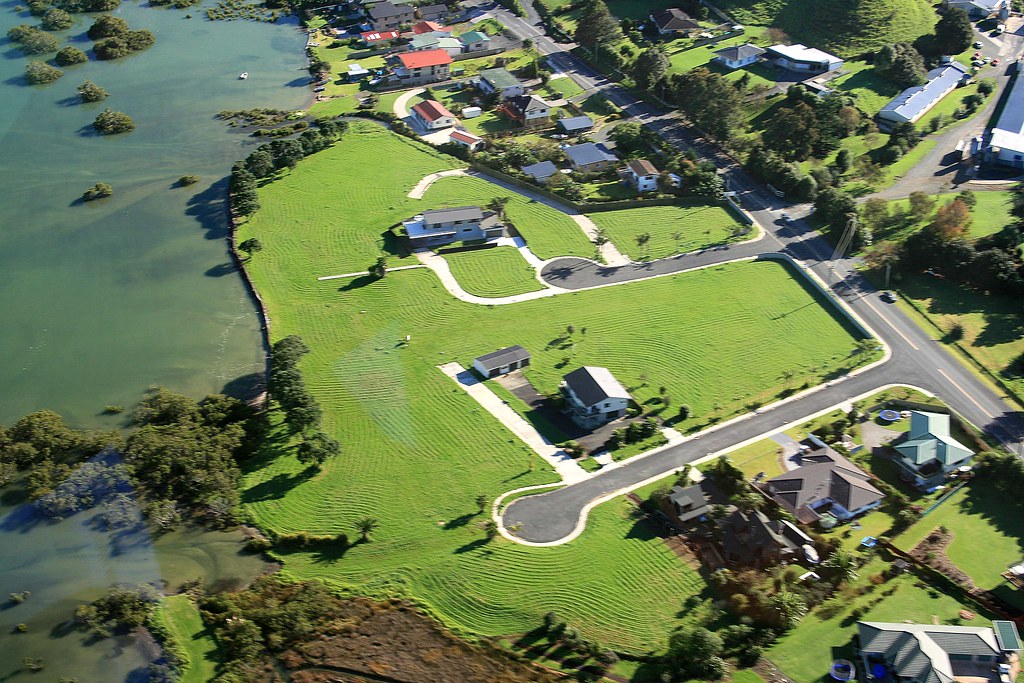 Whangarei coastal subdivision A subdivision right up again… Flickr