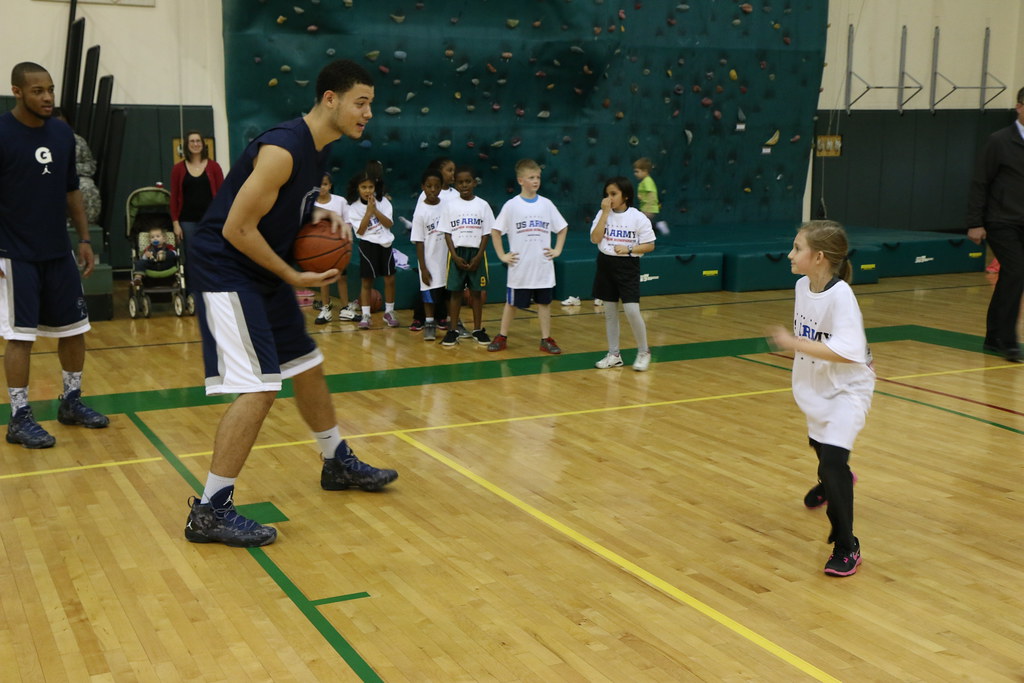Youth Basketball Clinic with Hoyas U.S. Army … Flickr