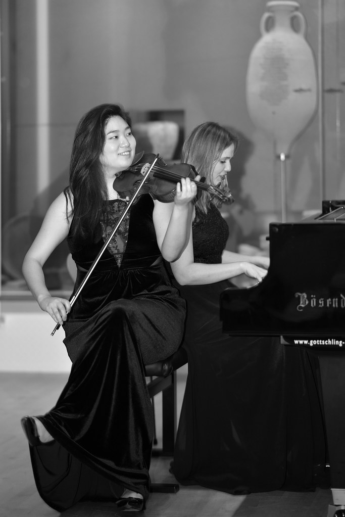 Suyoen Kim Violine & Annika Treutler Klavier 53 Flickr