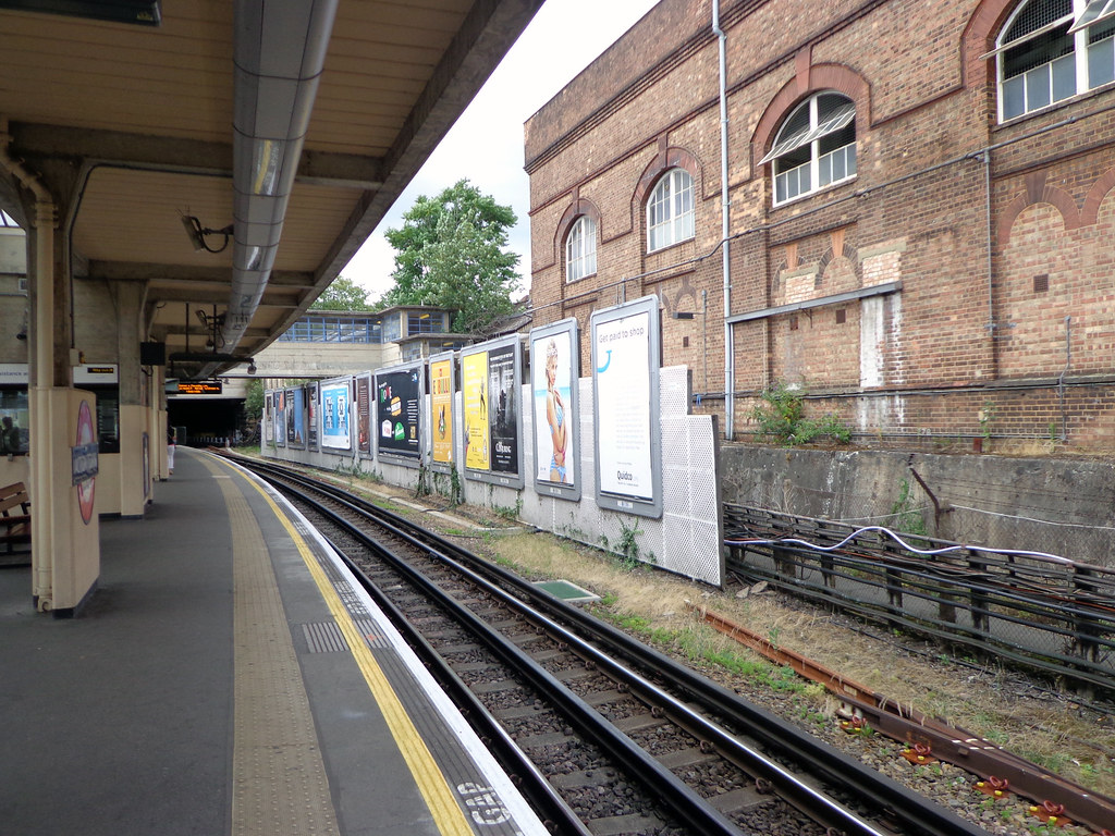 Acton Town The South Acton shuttle departed from platform … Flickr