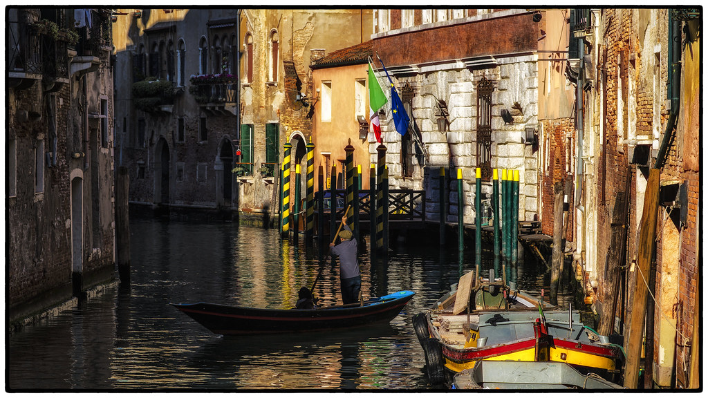 Venice Sunday Venice end of November, Canon 5D Mk III, Zei… Flickr