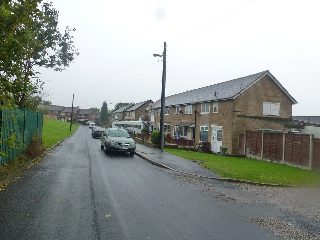 Dawlish Close, Hattersley Mikey Flickr