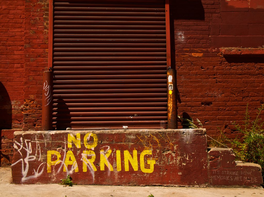 DUMBONo Parking plutohead Flickr