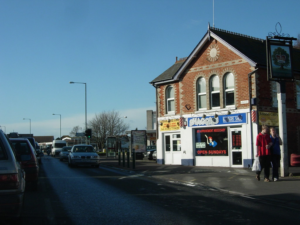 WIMBORNE RD. KINSON. BOURNEMOUTH. DORSET. FEBRUARY 2006 Flickr