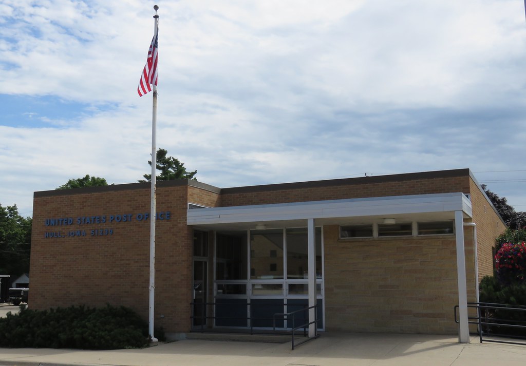 Post Office 51239 (Hull, Iowa) Hull is located in northern… Flickr