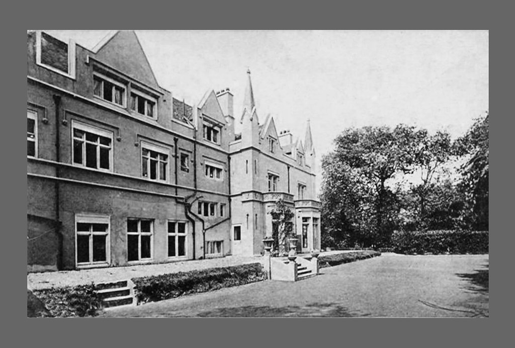 Eastbourne past Trinity Place Rosemount Rosemount (altho… Flickr