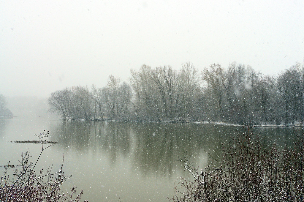 Snow over Illinois Bayou arm of Lake Dardanelle, westcent… Flickr