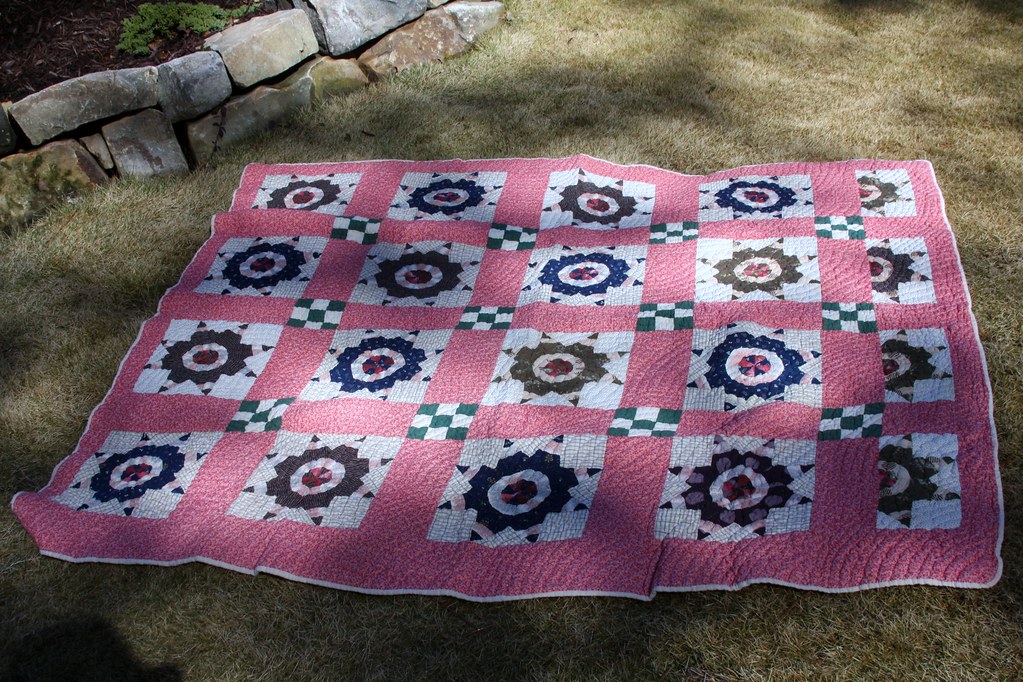 Beautiful quilt quilt bought from estate sale. wish i new … Flickr