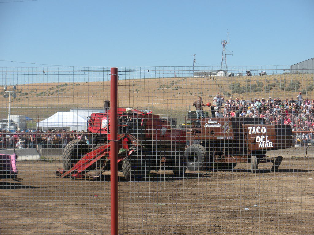 26th Annual Combine Demolition Derby, Lind, WA 06/08/13 Flickr
