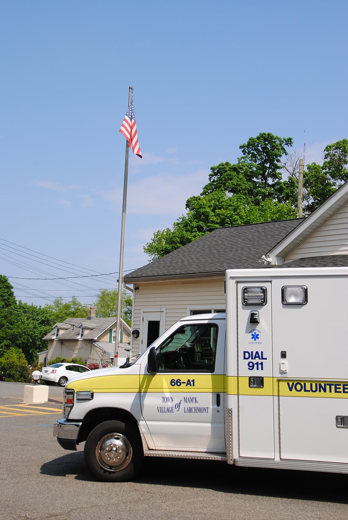 Larchmont Volunteer Ambulance Corps (LVAC) 2013 Ford/Lifel… Flickr