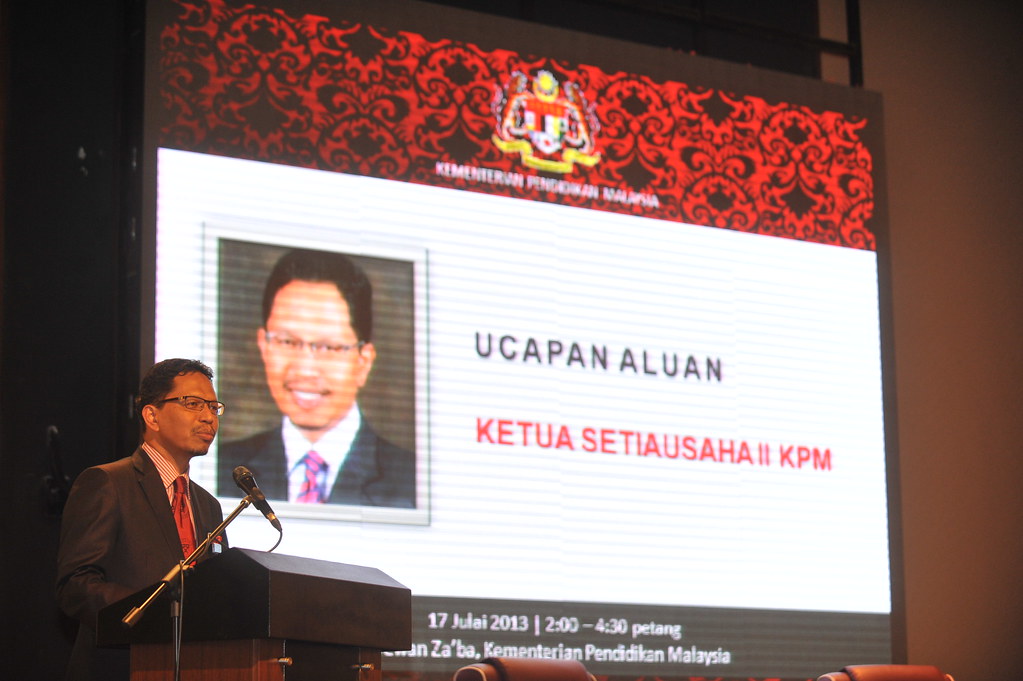 INTERAKSI KSU KPM BERSAMA WARGA 17.6.13 DEWAN ZABA