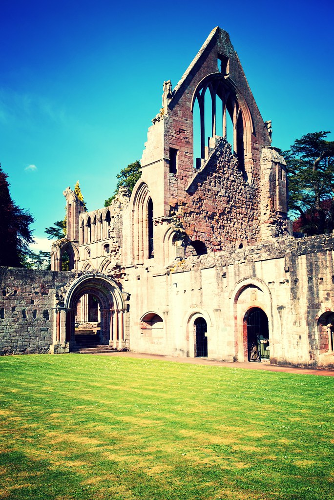 Scotland 2013', Dryburgh Abbey, church ruins from the cloi… Flickr